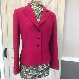 Tahari Arthur S. Levine  Fuschia Blazer
